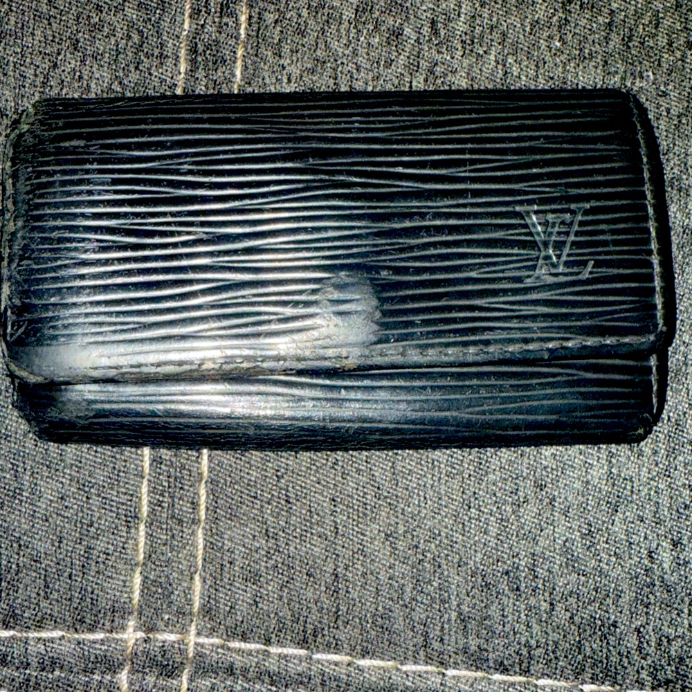 Louis Vuitton Black Epi 4 Key Case
